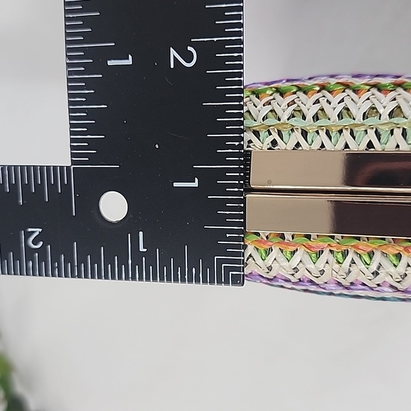 Multi Color Hard Crossbody Clutch Bag with Chain New - Picture 8 of 8